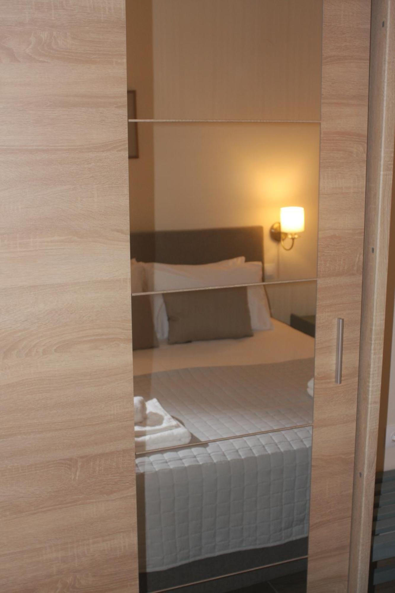 Rodon Manor Appartement