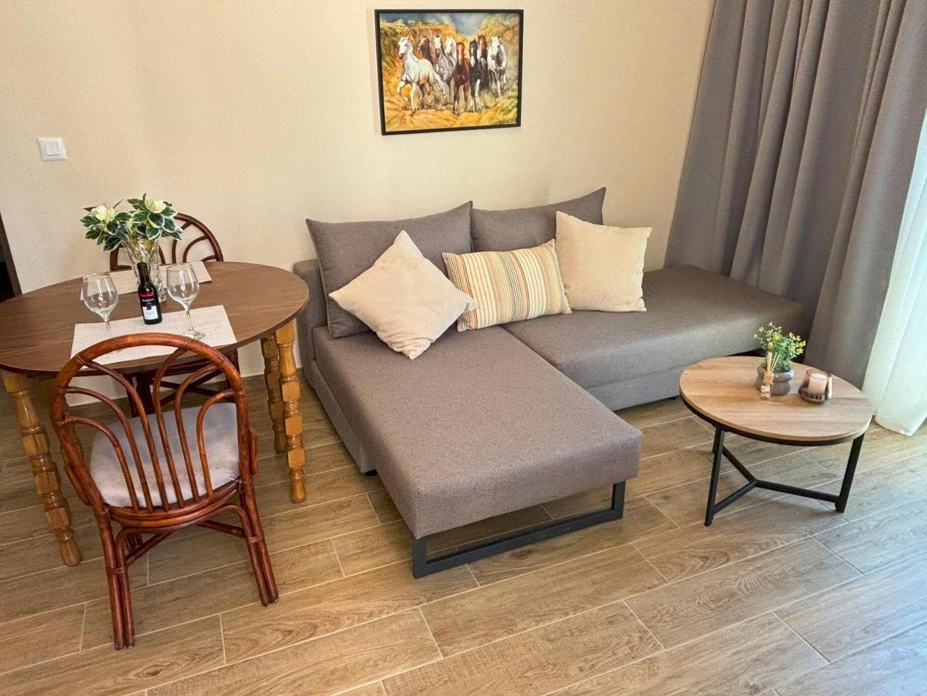Appartement Rodon Manor
